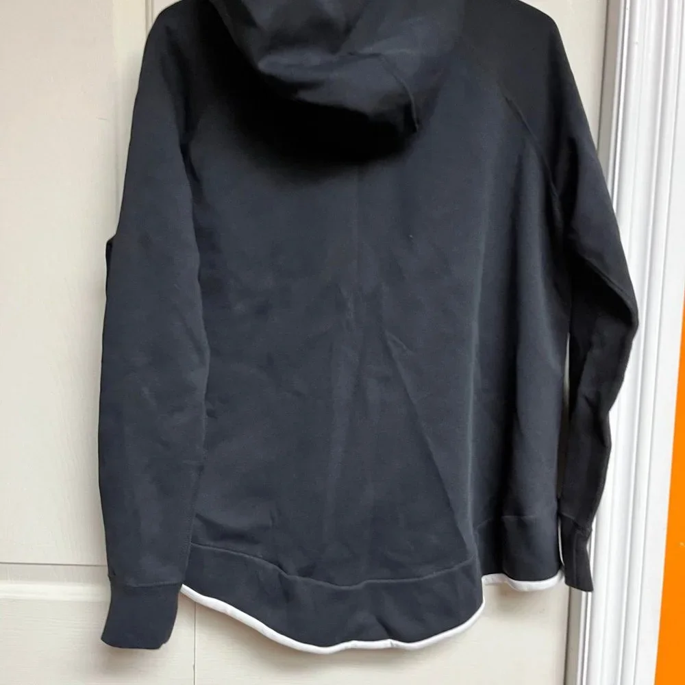 Nike Jacket - Picture 4 of 4